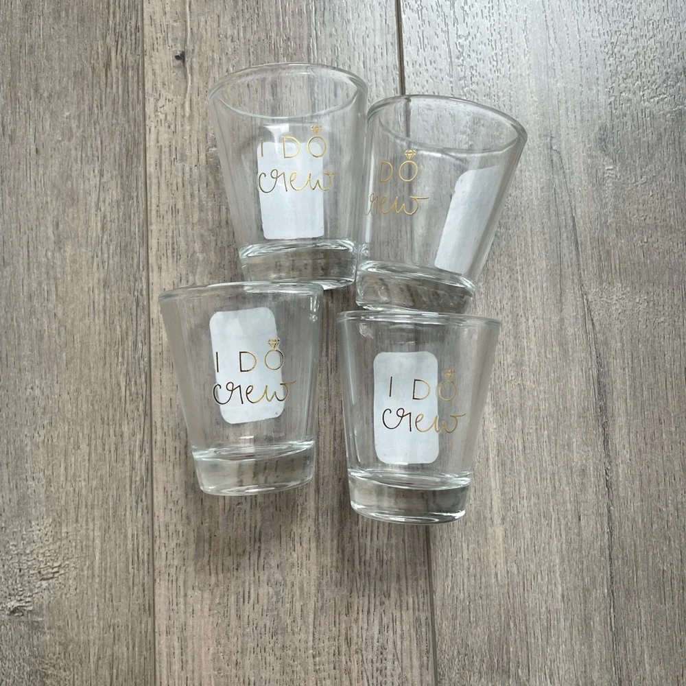 Set of 4 ‘ I Do Crew’ Shot Glasses NWT